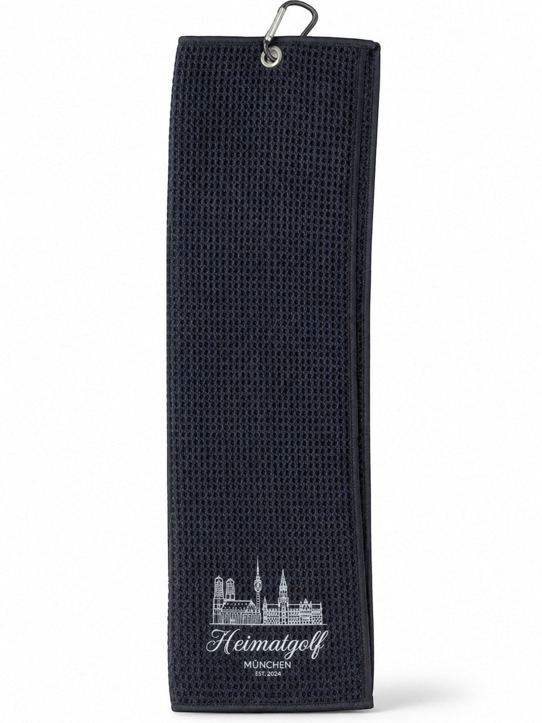 City Golf Shop Waffel-Golftuch in Dunkelgrau mit weißem München-Skyline-Druck und praktischem Karabinerhaken.